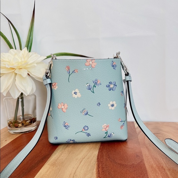 ❌SOLD❌NWT Coach Mini Town Bucket Bag With Mystical Floral Print - Picture 3 of 7